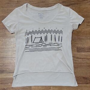 🔵3/$13 Yarn & Sea Graphic Tee